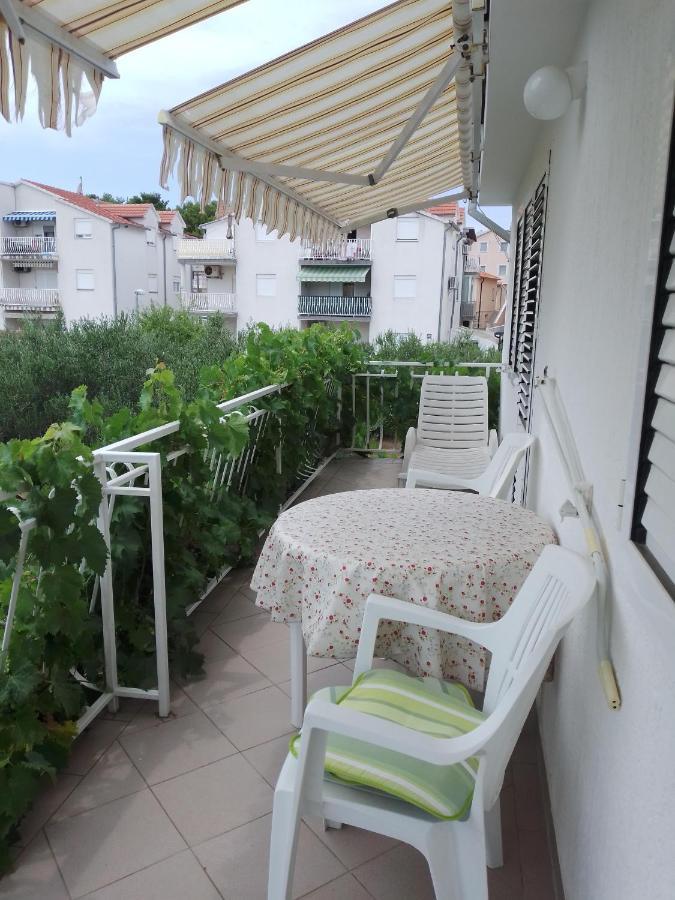 Apartmani Gracela Водице Экстерьер фото