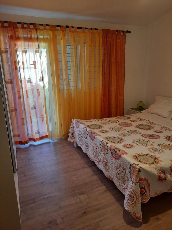 Apartmani Gracela Водице Экстерьер фото